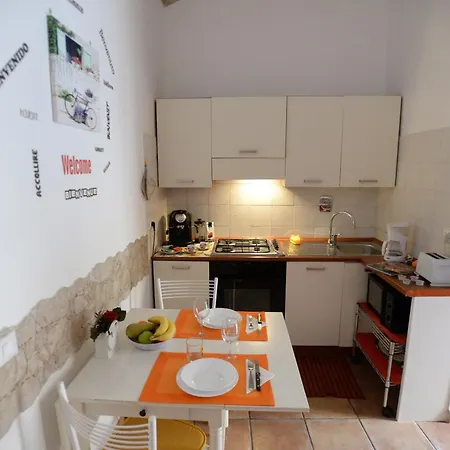 Little House Rom
